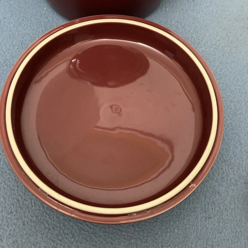 Longaberger Pottery Woven Traditions Paprika 2QT Covered Casserole Dish